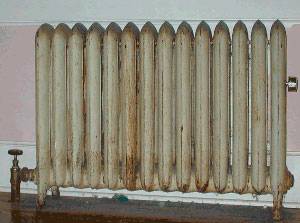Старые радиаторы для утилизации